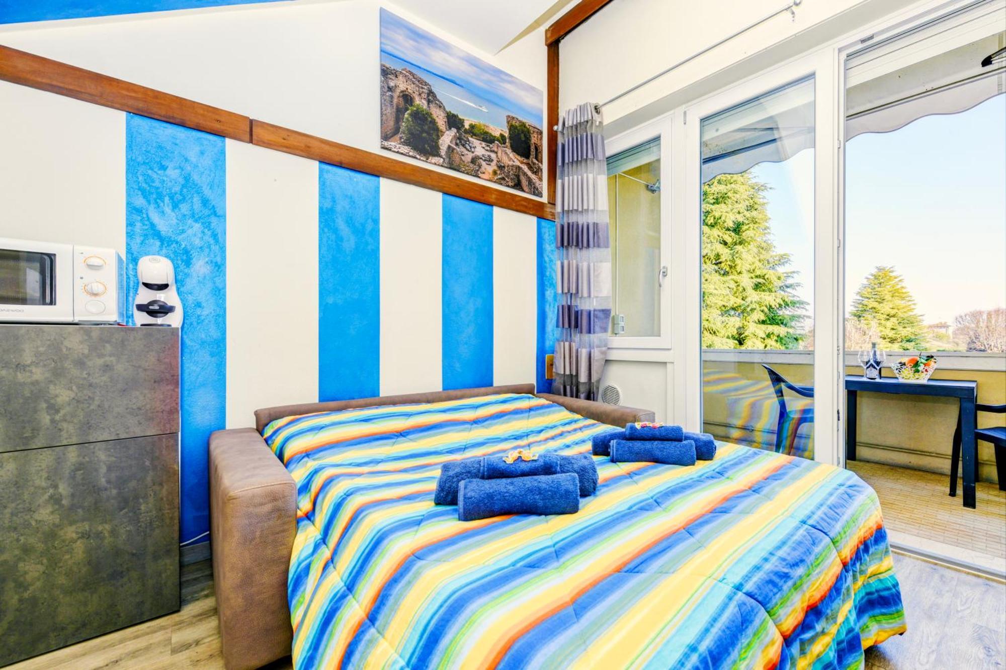 The Riva Apartment Sirmione Extérieur photo