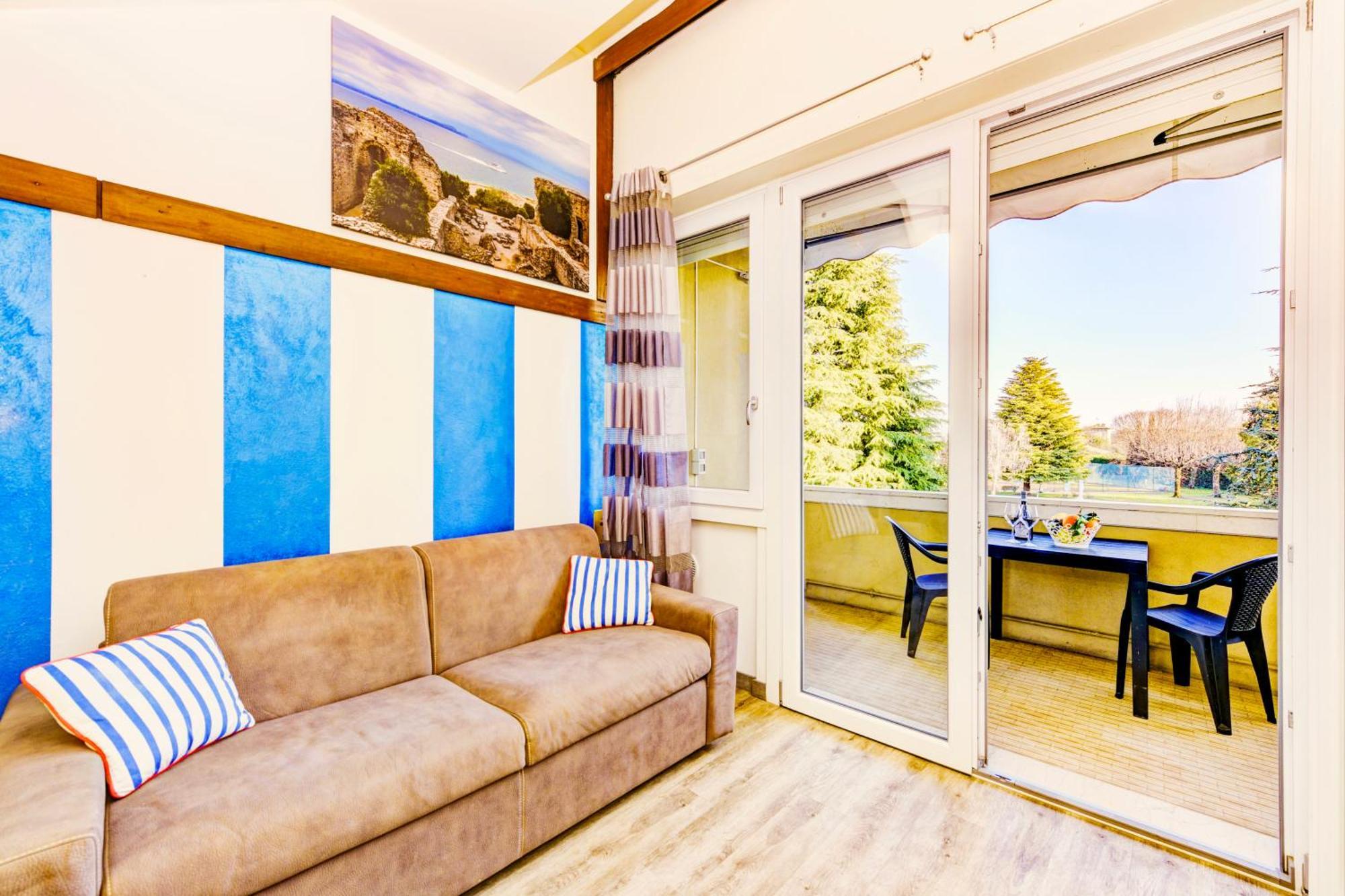 The Riva Apartment Sirmione Extérieur photo